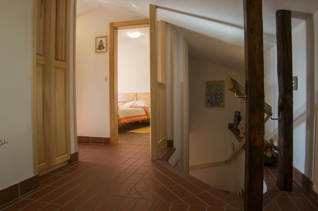 Apartmaji In Sobe Marija Jera Štanjel الغرفة الصورة